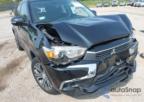 2017 Mitsubishi Outlander Sport 2.0 Es/Le 2.0 z USA, uszkodzony, nr VIN JA4AP3AUXHZ003850